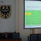 Głosowanie ws. przyznania tytułu Oldze Tokarczuk  Autor: UMWD