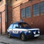 Nietypowe auto na ulicach Wrocławia. Ten maluch wciąż jeździ w dalekie trasy  Autor:...