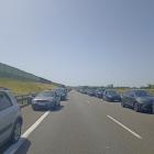 Pożar busa na S8 - korytarz życia  Autor: MM