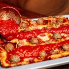 Detroit Style Pizza z pizzerii Blacha  Autor: mat. pras.
