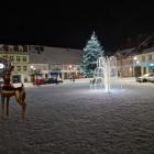 Choinka w Miliczu   Zobacz kolejne choinki na następnym slajdzie   Autor: Gmina Milicz