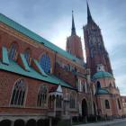 Archikatedra św. Jana Chrzciciela
Góruje nad okolicą piękna archikatedra w stylu...