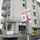 Nieleganie wiszące plakaty wyborcze. Plakat Agnieszki Soin na Kozanowie.  Autor: Łukasz...