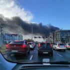 Wrocław: Duży pożar na Gądowie. Strażacy dojeżdżają na miejsce  Autor: Czytelnik
