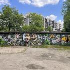 Wrocław: Zachwycający mural. “Chcieliśmy poprawić Filipowi widok z okna”  Autor: Jakub...