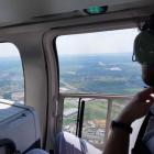 Policyjni piloci dostarczyli serce śmigłowcem do Wrocławia.  Autor: Sekcja Lotnictwa...