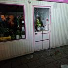 Dwaj pijani romantycy włamali się do kwiaciarni  Autor: KMP Wrocław