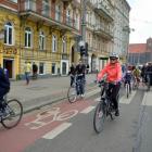 Z wrocławskich ulic codziennie korzystają tysiące rowerzystów  Autor: Wojciech Bolesta