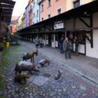 Stare Jatki we Wrocławiu to historyczna nazwa uliczki na Starym Mieście łączącej ul....