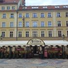 Restauracja Pod Fredrą, ul. Rynek Ratusz 1
W jadłospisie m.in. zupy, w tym zupa z kury...