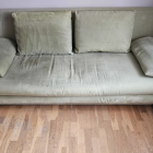 Sofa
 
Wymiary po rozłożeniu to ok 160x200 cm. Sofa posiada pojemniki na pościel....