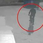 W środę 32-latek przyjechał na rowerze do sklepu, by wypłacić pieniądze przesłane z...