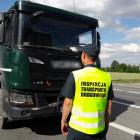 Wywrotka z gruzem miała przejechać 4 kilometry. Po drodze była kontrola ITD  Autor: ITD...