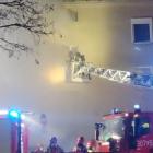 Pożar na Pilczycach. Trwa dogaszanie budynku. Jedna osoba ranna  Autor: Czytelniczka
