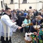Święcenie pokarmów w Wielką Sobotę  Autor: Andrzej Borek