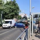 Wrocław: Niecodzienny wypadek - opancerzony wóz rozjechał forda  Autor: FB Wrocław...