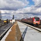 Przystanek kolejowy w Iwinach pod Wrocławiem  Autor: PKP PLK