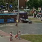 Jedna osoba ranna po wypadku tramwaju i osobówki. Torowisko nieprzejezdne  Autor:...