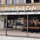 Hard Rock Cafe, Rynek 25 - warto tu przyjść na drinki: koktajli jest mnóstwo i...