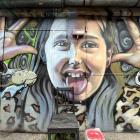 Wrocław: Zachwycający mural. “Chcieliśmy poprawić Filipowi widok z okna”  Autor: Jakub...