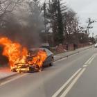 Pożar auta na Pełczyńskiej  Autor: Pomoc Drogowa AUTO-HARD