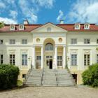  fot. realportico.pl 

  Pałac w Samotworze  -&nbsp;Pałac został wybudowany w latach...