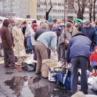 Targowisko u zbiegu Zachodniej i Legnickiej  Autor: fotopolska.eu