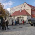 Wolontariusze Caritas Archidiecezji Wrocławskiej wraz z żołnierzami Wojsk Obrony...