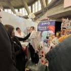 Poncza Zipio
 
Na stoisku polskiej firmy Zipio znajdziemy poncza kąpielowe dla...