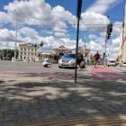Kaczy spacer - plac Orląt Lwowskich, Wrocław  Autor: mgo