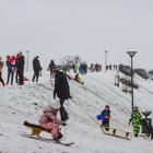 Zimowa zabawa na wzgórzu PaFaWag  Autor: ip