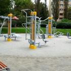 Siłownia na skwerze św. Damiana de Veustera (Szczepin)  Autor: UM Wrocławia