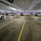 Niewielki plus nowego cennika: miejsc na parkingu jest pod dostatkiem  Autor: k