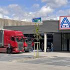Sklep Aldi na Pełczyńskiej  Autor: Jakub Jurek