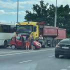 Wypadek na wjeździe do Wrocławia  Autor: Maciej Sz z Bielawy