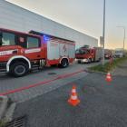 Pożar w Alei Bielany. Ogień w sklepie meblowym  Autor: OSP KSRG Gniechowice