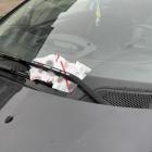 Na Jagodnie brakuje powszechnie dostępnych miejsc parkingowych. Samochody zaparkowane...