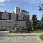   Zamek Topacz  
 Tuż pod Wrocławiem znajduje się zamek Topacz. W odrestaurowanym...