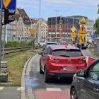 Wrocław: Drogowy chaos po rozpoczęciu remontu na Kazimierza Wielkiego  Autor: k