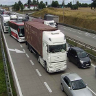 Do Wrocławia lepiej nie autostradą. Droga mocno się korkuje  Autor: traxelektronik
