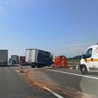 Wypadek na autostradzie A8 we Wrocławiu  Autor: TK
