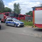 Katastrofa lotnicza: Samolot po uderzeniu w drzewo wpadł do rzeki  Autor: OSP Łomnica