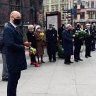Jacek Sutryk złożył kwiaty na pomniku Bohaterów Getta Warszawskiego  Autor: FB...