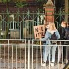 Uczniowie wrocławskich szkół biorą udział w Strajkach Kobiet  Autor: bkr