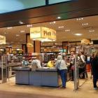 We Wrocławiu mieliśmy siedem supermarketów Piotr i Paweł, m.in. w centrum Ferio Gaj,...