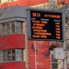Wrocław: Zmiana czasu pokonała tablice na przystankach. ZDiUM wyjaśnia  Autor:...