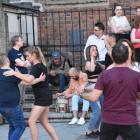 Wrocławianie poderwali się do tańca - tańczyli bachatę  Autor: Kinga Mierzwiak