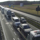 Korek na autostradzie A4 pod Wrocławiem. Co tam się stało?