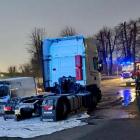 Pożar busa przed Lidlem w Strzegomiu / fot. OSP Strzegom