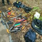Policyjne zdjęcia z różnych ustawek kibolskich w Polsce / fot. policja